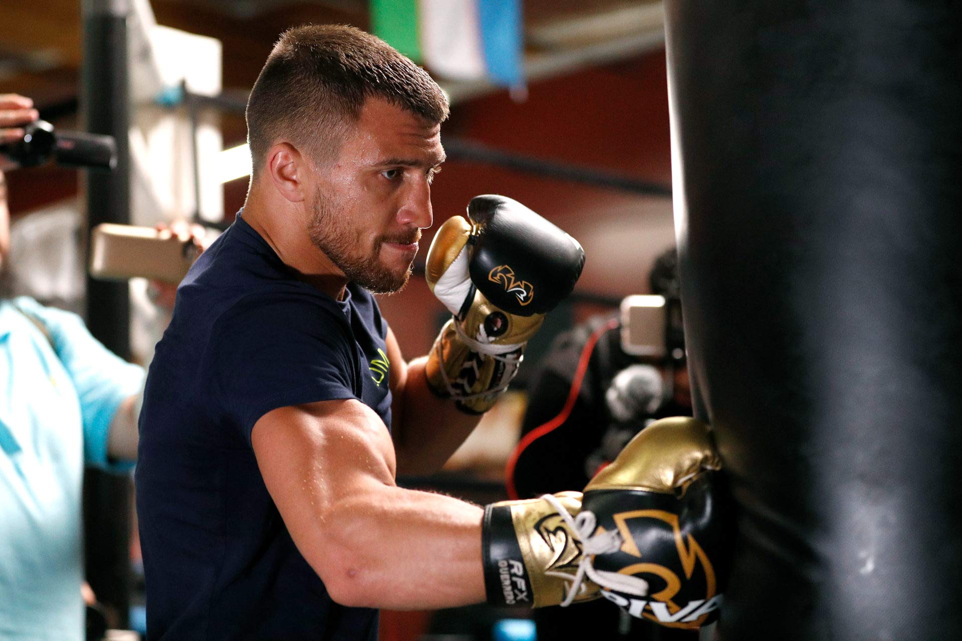Senchenko Identifies Main Issues Hindering Lomachenko - Ready To Fight