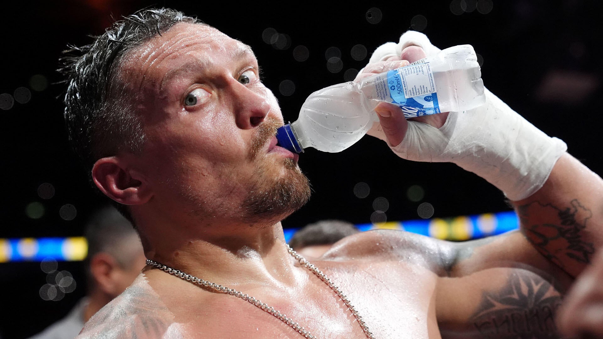 “One round.” Usyk gives Jake no chance against Joshua