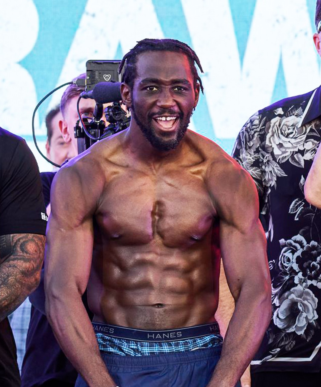 Terence Crawford Shows His Current Weight (PHOTO) - Ready To Fight