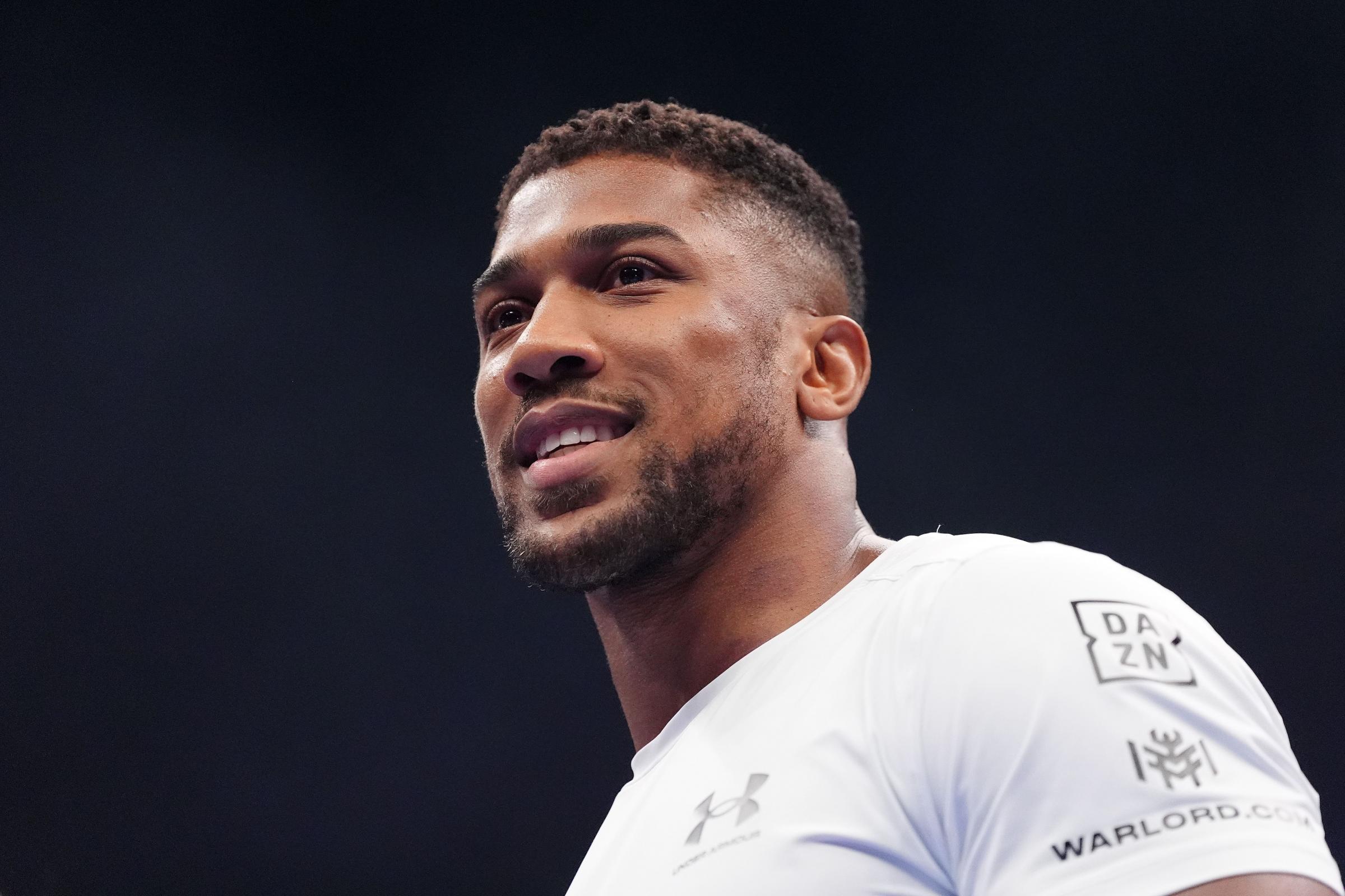 “He’s crazy.” Anthony Joshua’s First Reaction to the Jake Paul Announcement