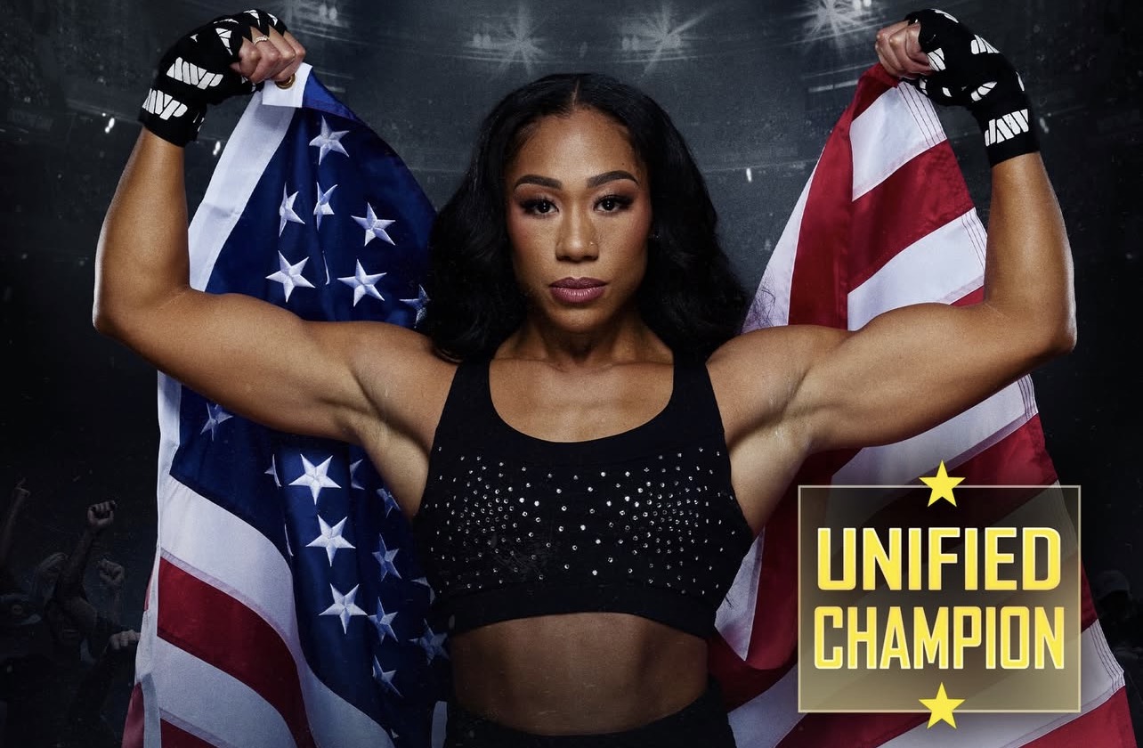 Alycia Baumgardner outboxes Leila Beaudoin