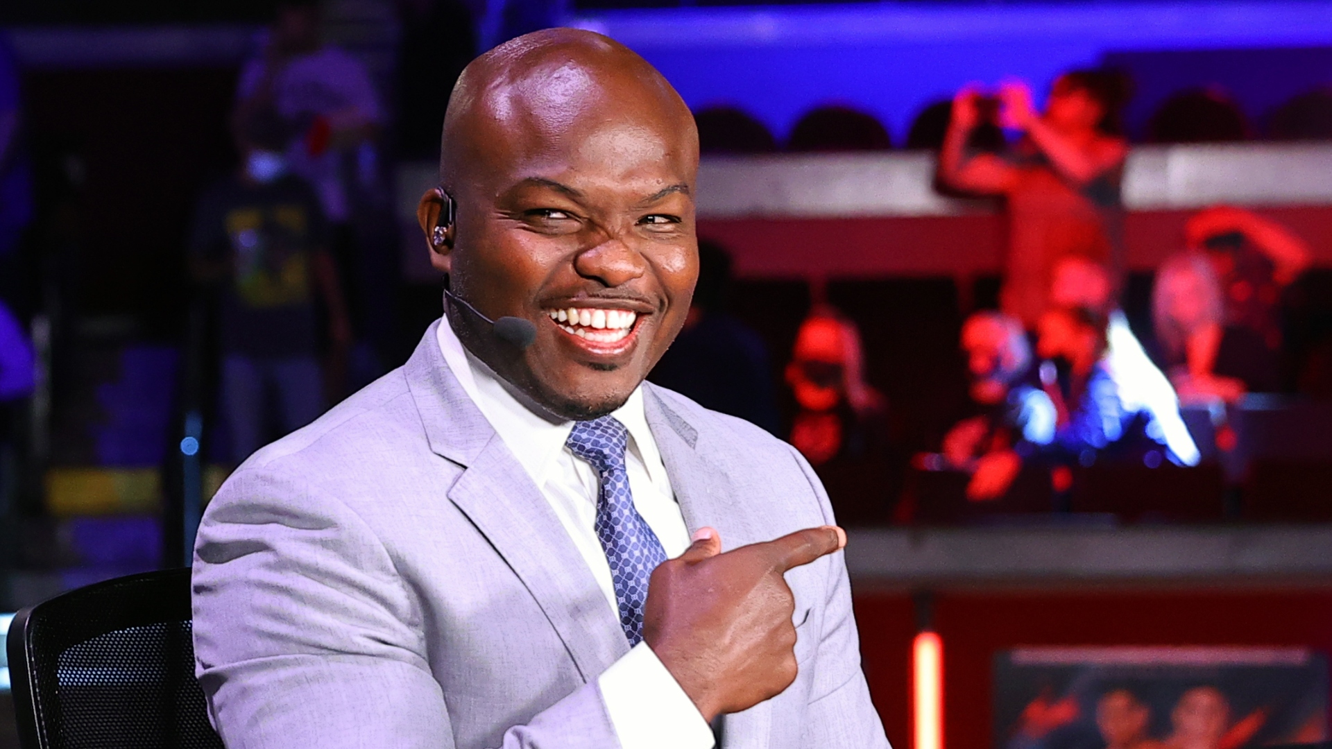 Timothy Bradley Predicts Winner of Ennis vs. Ortiz